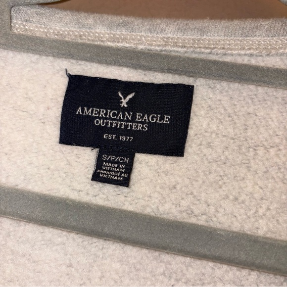 American Eagle 3/4 Sleeve Cropped Sweatshirt "No Merci" light grey small - Picture 3 of 4